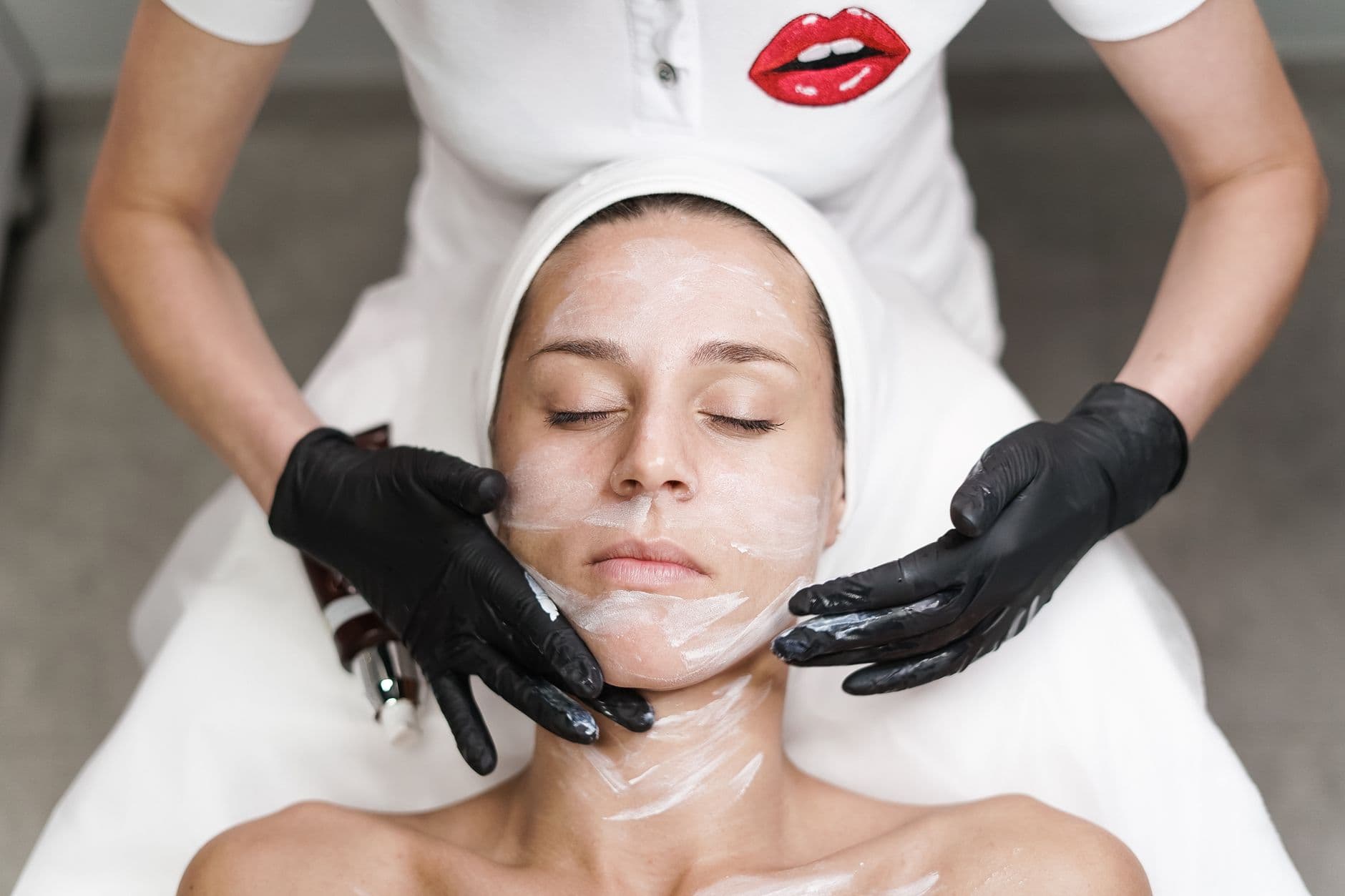 Why a spicule facial burns, and what you get