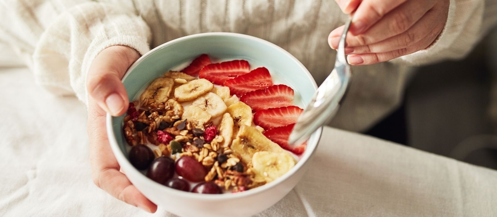 woman food fiber vegetables warm light