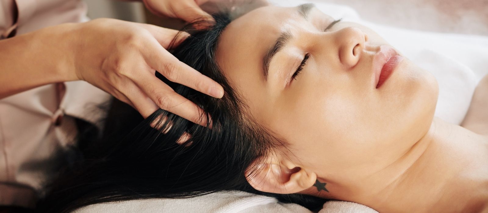Close up of healthy scalp and hair roots