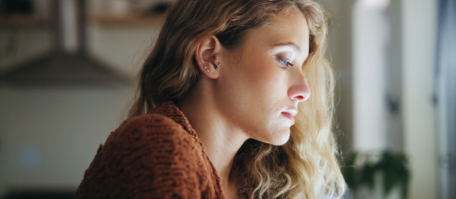 woman zoning out disconnected foggy mental state