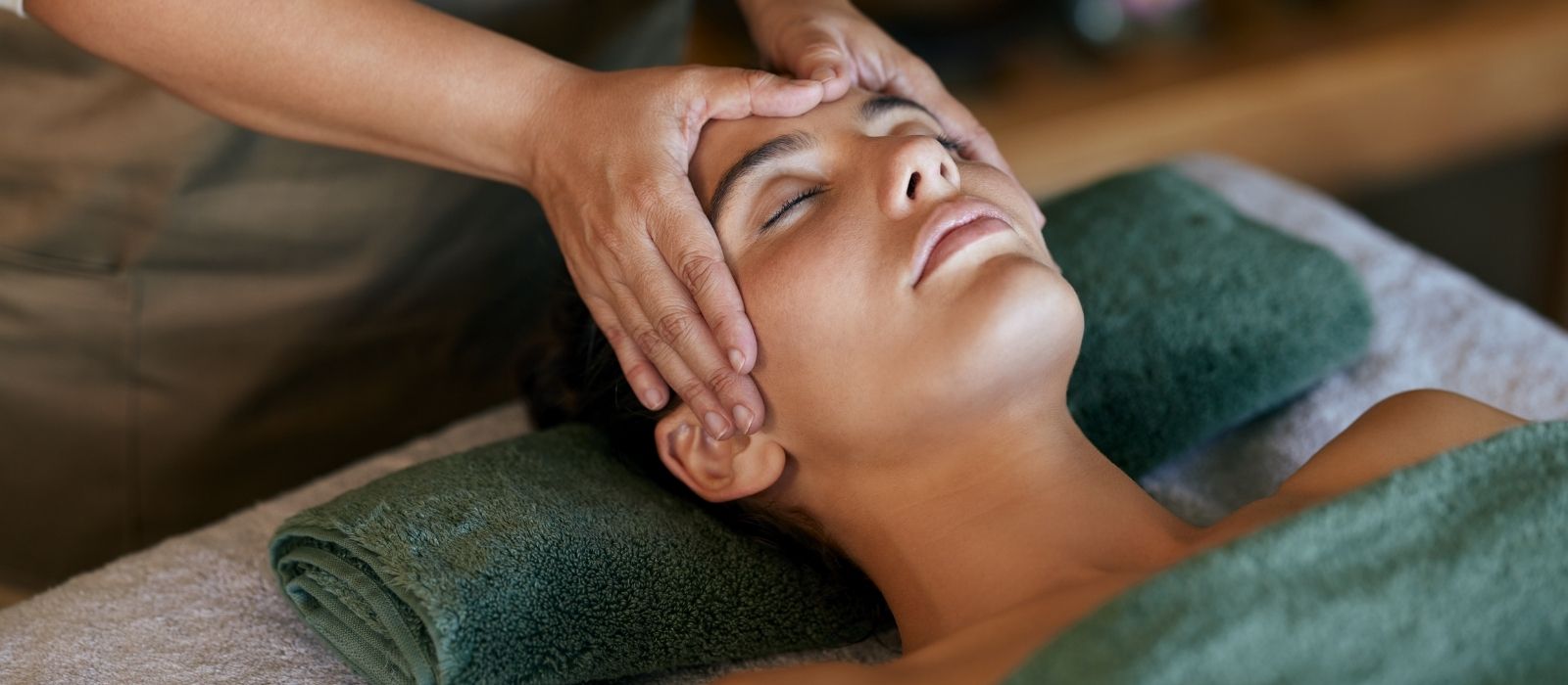 What Facial Massage Tools Actually Work and How to Use Them