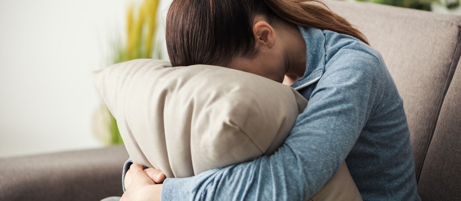 woman worried anxious worst case thinking