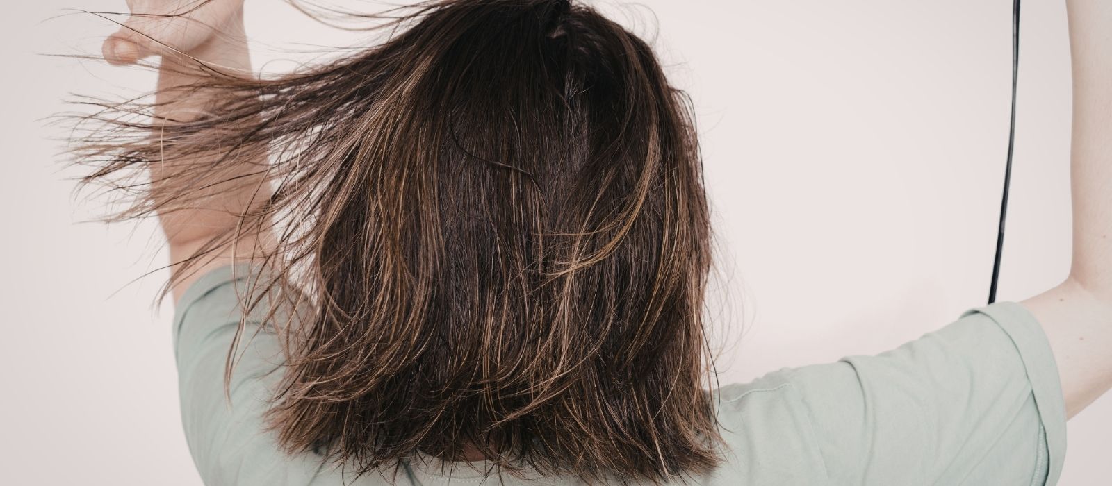 hair breakage damage split ends close up